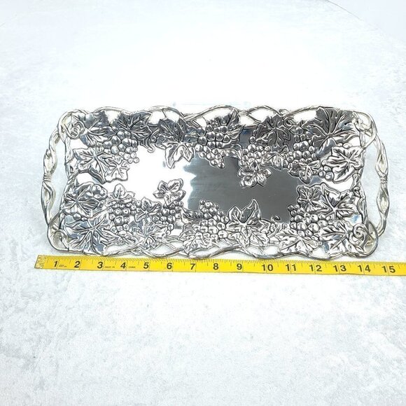 Godinger Silver Serving Tray - Picture 4 of 6
